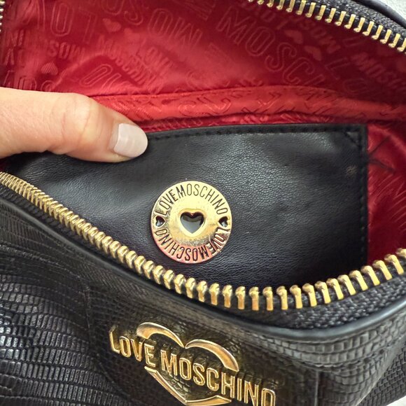 Moschino Black Leather Fanny Pack - Picture 3 of 3